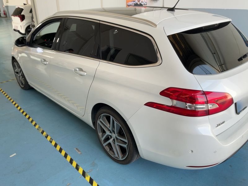 Peugeot 308 2.0 Blue-HDi Allure 2014 – снимка 6