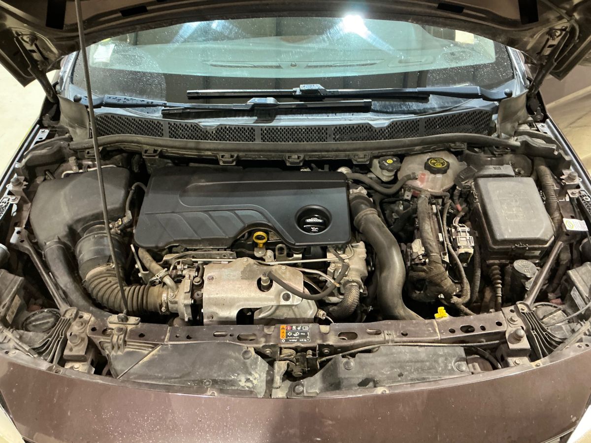 Opel Astra 2017 — photo 55