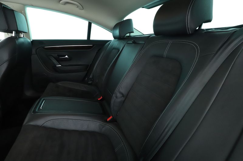 Volkswagen CC 2.0 TDI BlueMotion Tech — zdjęcie 14