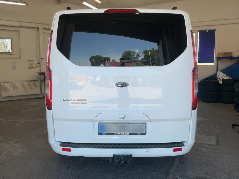 Ford Tourneo Custom 2.0 TDCi 320 L2 Titanium — zdjęcie 5