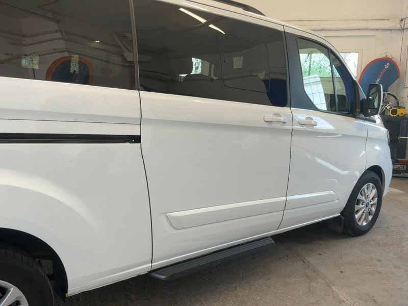 Ford Tourneo Custom 2.0 TDCi 320 L2 Titanium — zdjęcie 7