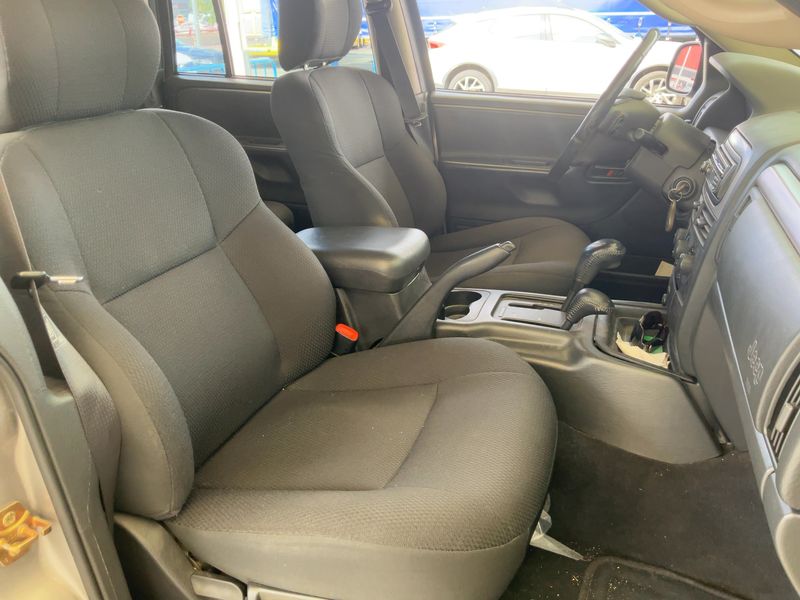 Jeep Grand Cherokee 2.7 CRD Laredo — zdjęcie 11