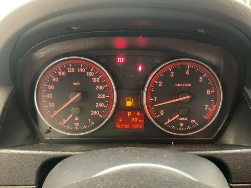 BMW X1 xDrive 28i — zdjęcie 13