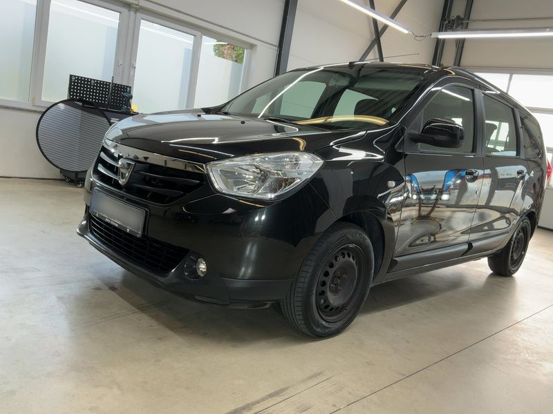 Dacia Lodgy 1.2 TCe Laureate — zdjęcie 2