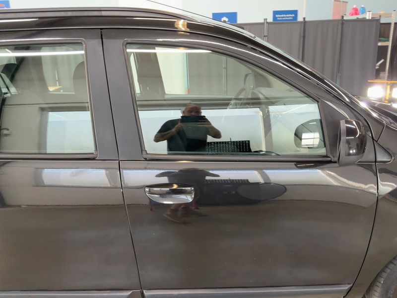 Dacia Lodgy 1.2 TCe Laureate — zdjęcie 7