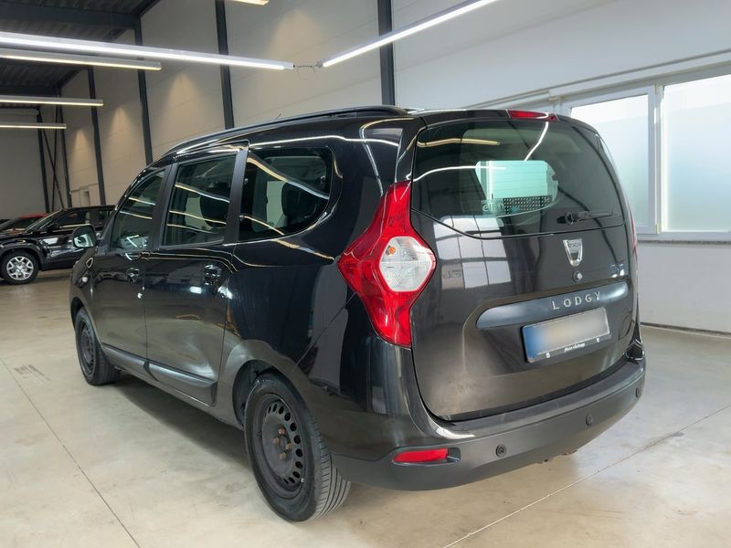 Dacia Lodgy 1.2 TCe Laureate — zdjęcie 3