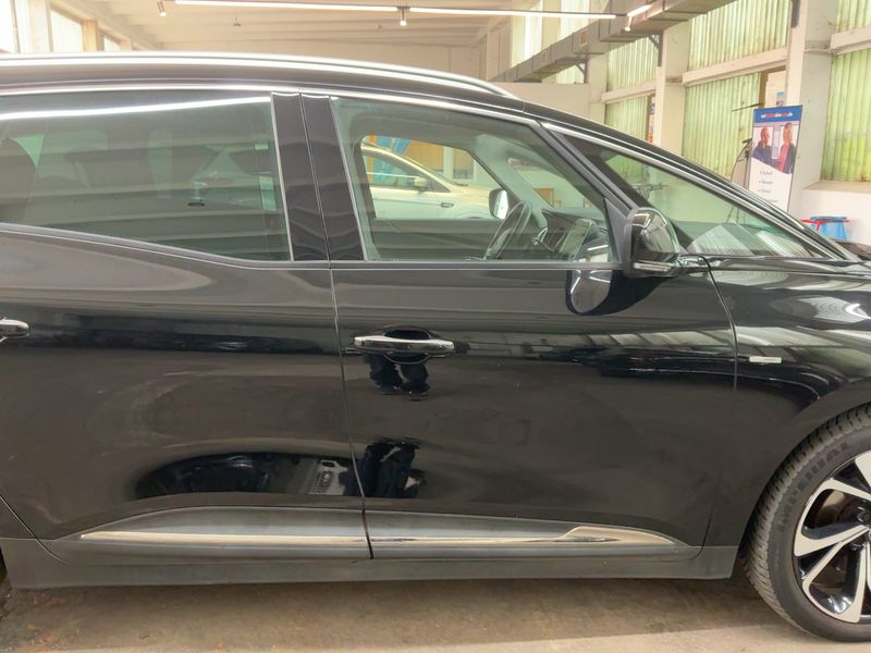Renault Grand Scenic 1.6 dCi Energy BOSE-Edition 2017 – снимка 10