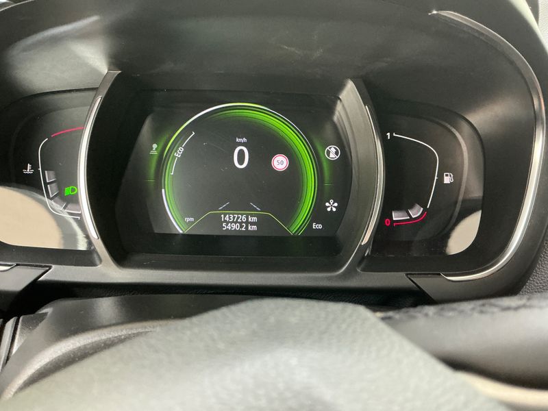 Renault Grand Scenic 1.6 dCi Energy BOSE-Edition 2017 – снимка 18