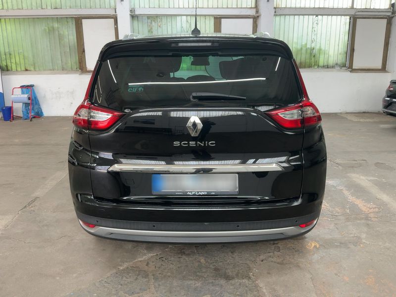Renault Grand Scenic 1.6 dCi Energy BOSE-Edition 2017 – снимка 7