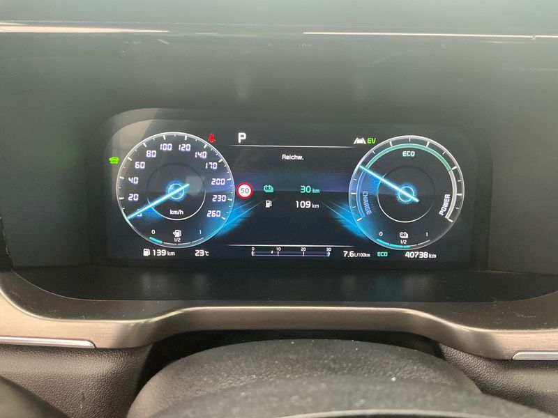 Kia Sorento 1.6 TGDI Plug-in Hybrid Platinum 4WD — zdjęcie 13