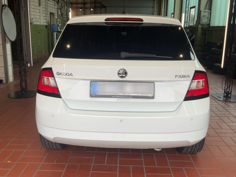 Skoda Fabia 1.0 TSI Ambition — zdjęcie 5