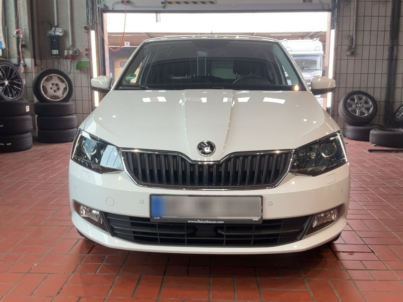Skoda Fabia 1.0 TSI Ambition — zdjęcie 9