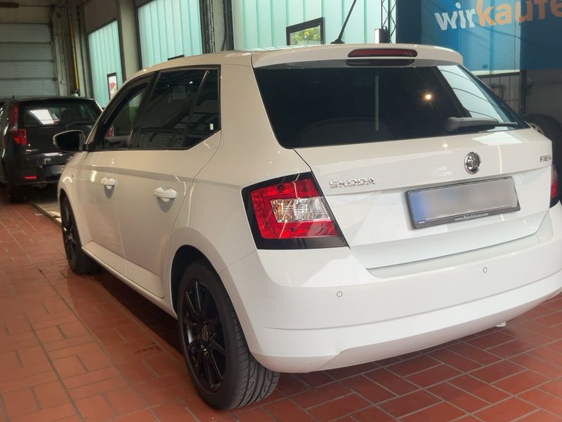 Skoda Fabia 1.0 TSI Ambition — zdjęcie 3
