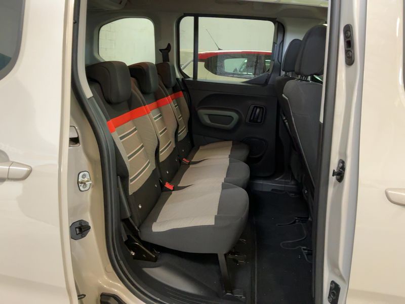 Citroen Berlingo 1.5 Blue-HDi Shine M — zdjęcie 14