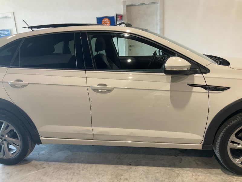 Volkswagen Taigo 1.0 TSI R-Line — zdjęcie 7