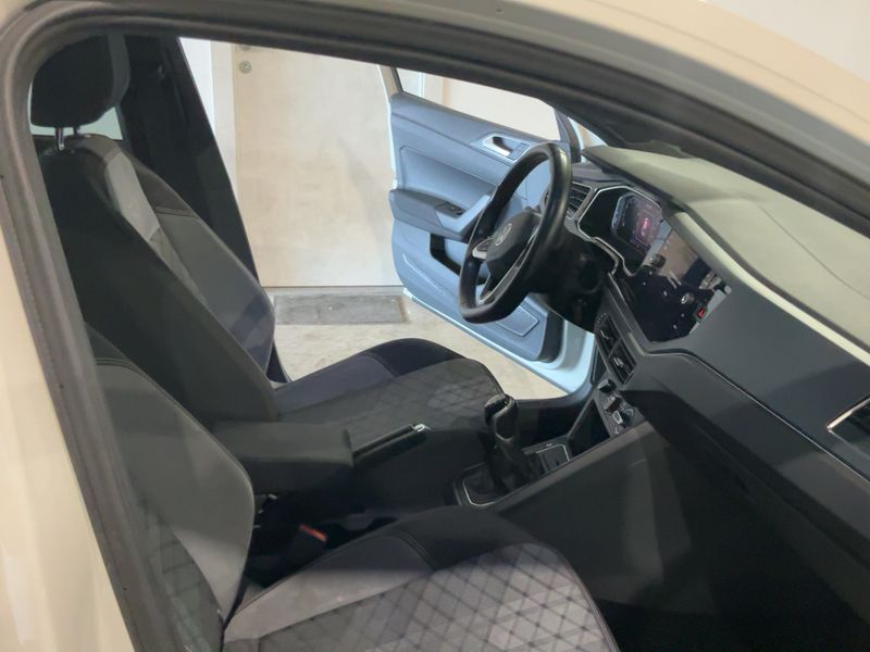 Volkswagen Taigo 1.0 TSI R-Line — zdjęcie 11