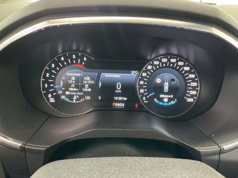 Ford Galaxy 2.0 TDCi EcoBlue Titanium AWD — zdjęcie 13