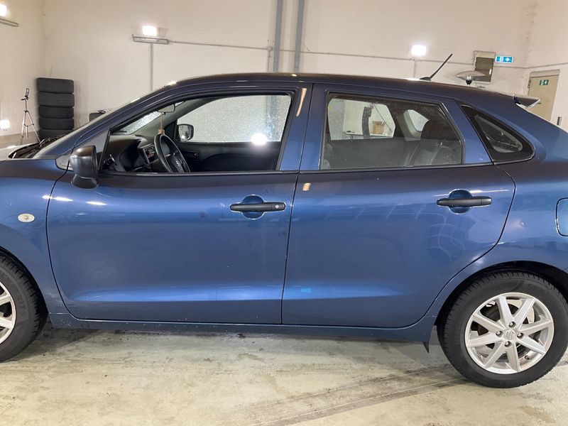 Suzuki Baleno 1.2 DualJet Clear Shadowline — zdjęcie 4