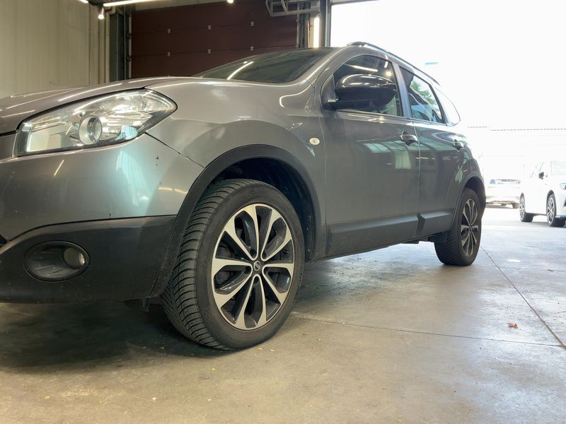 Nissan Qashqai+2 1.6 360 — zdjęcie 2
