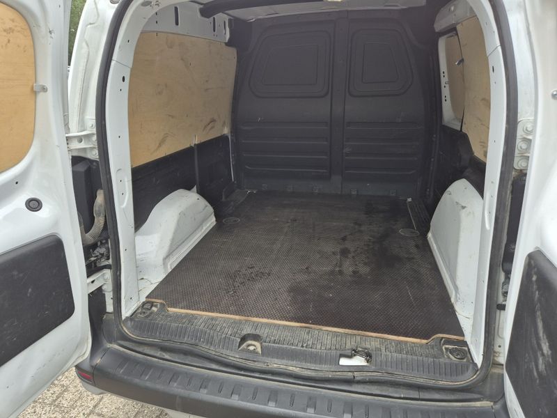 Nissan Townstar 1.3 DIG-T L1 2,0t N-Connecta — zdjęcie 9