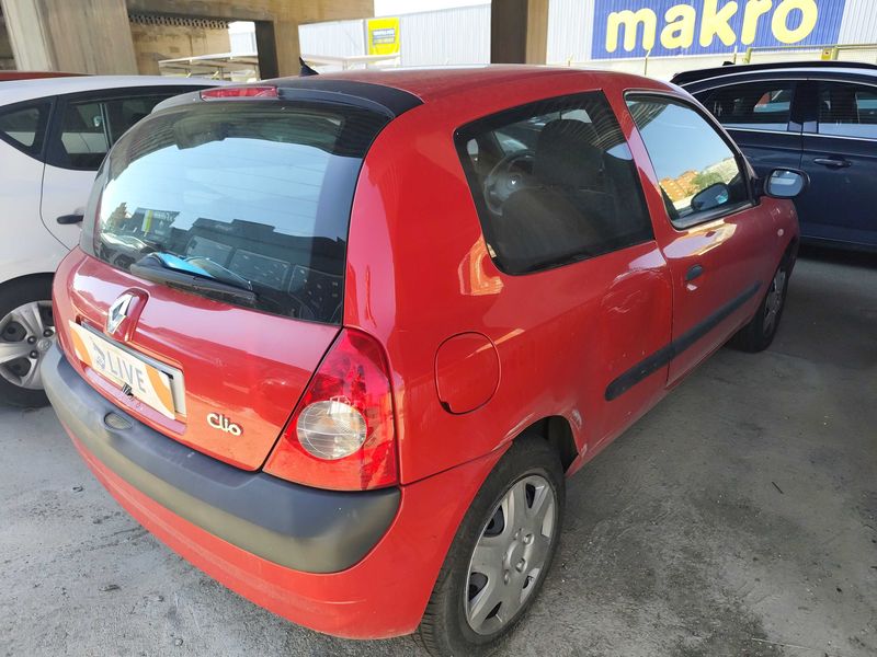 Renault Clio 1.2 Authentique 2004 – снимка 5