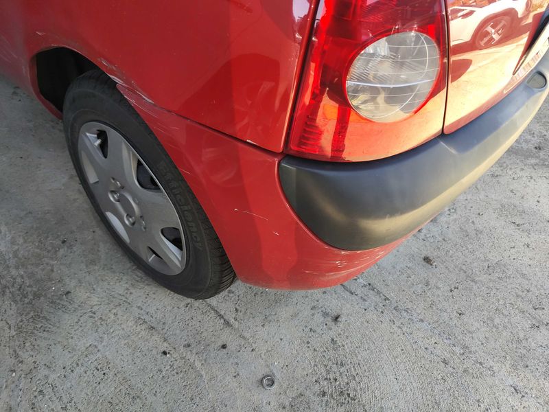 Renault Clio 1.2 Authentique 2004 – снимка 27