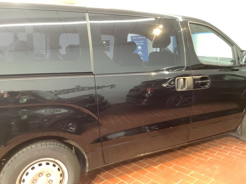Hyundai H1 2.5 CRDi Travel — zdjęcie 7