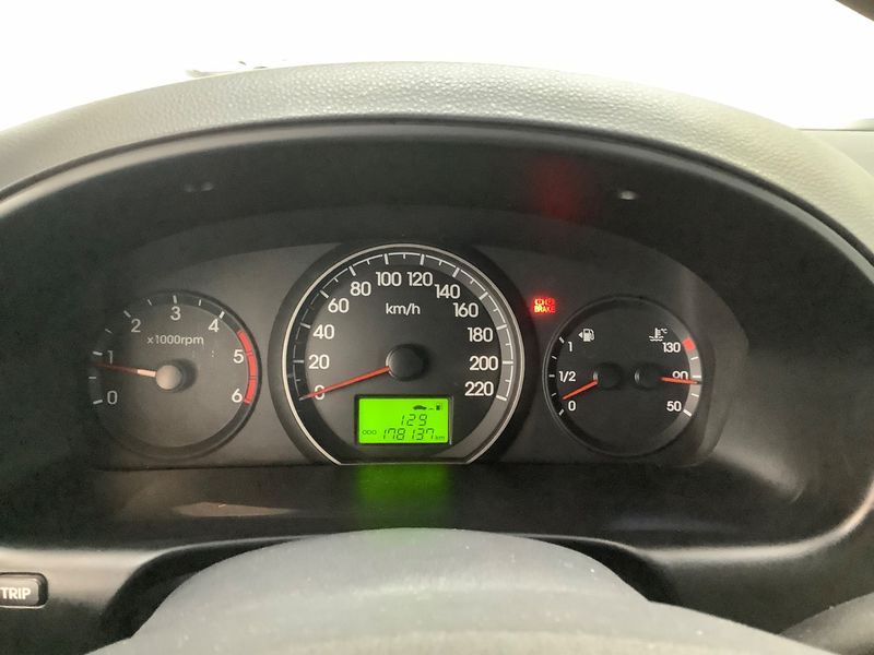 Hyundai H1 2.5 CRDi Travel — zdjęcie 13