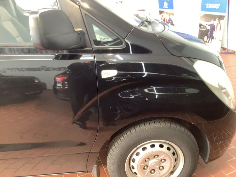 Hyundai H1 2.5 CRDi Travel — zdjęcie 8