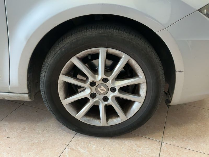 Seat Leon 1.6 TDI Reference Copa 2012 – снимка 11