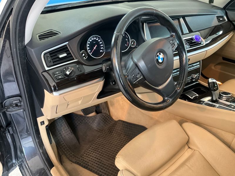 BMW 5er 530d GT 2014 – снимка 21