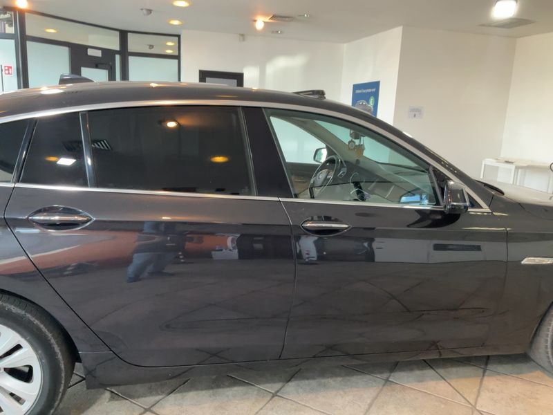 BMW 5er 530d GT 2014 – снимка 10