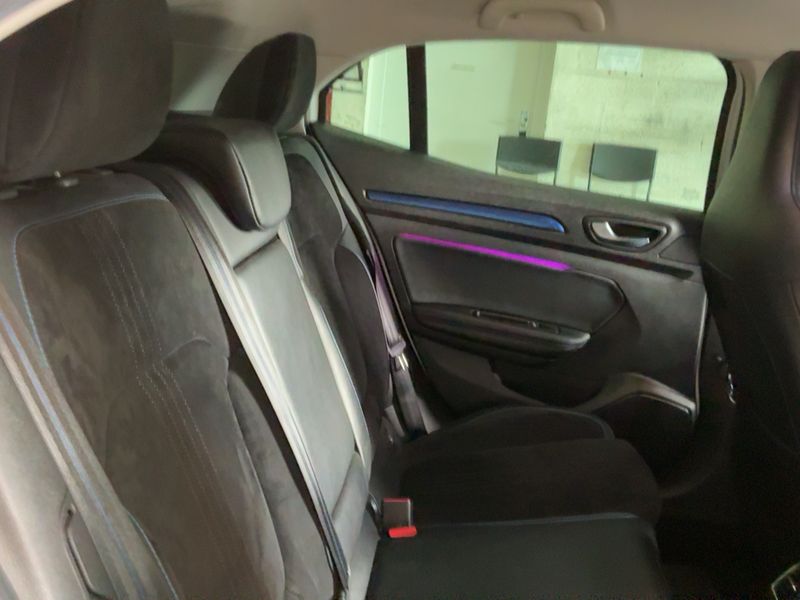 Renault Megane 1.6 dCi Energy GT — zdjęcie 14