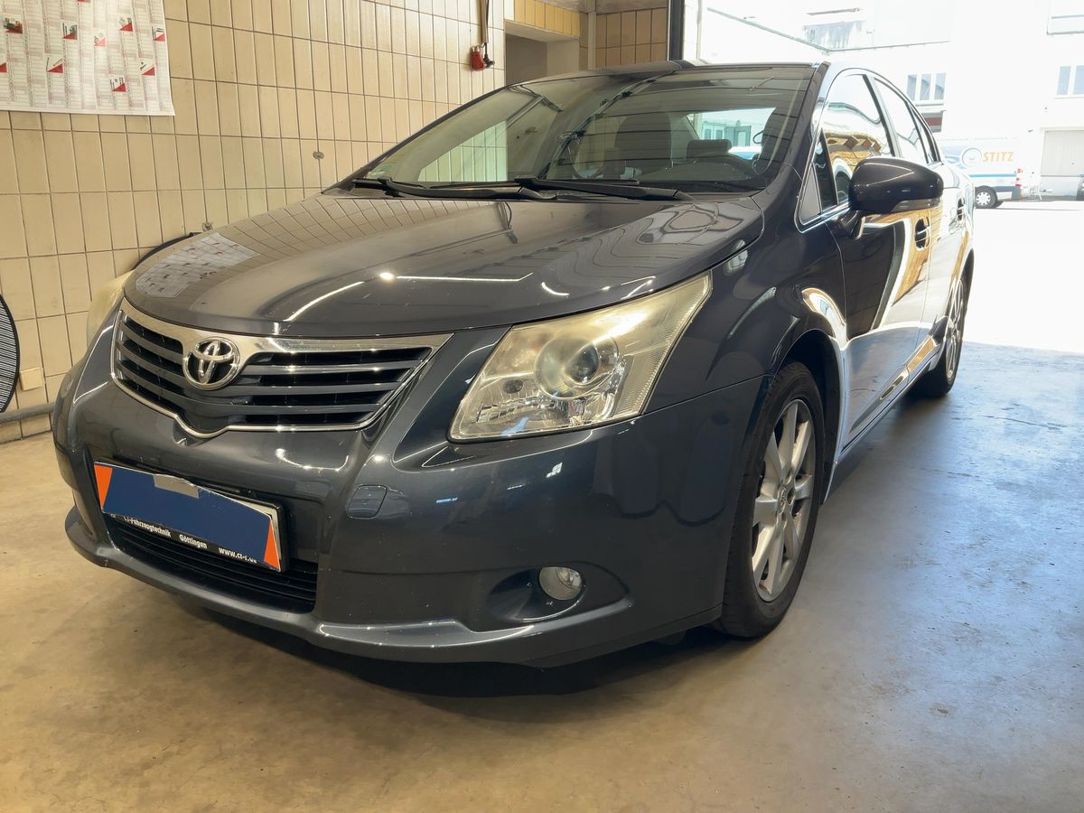 Toyota Avensis 2.0 Executive