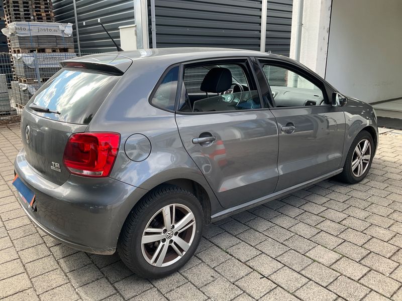 Volkswagen Polo 1.2 TSI Match BlueMotion Tech 2012 – снимка 2