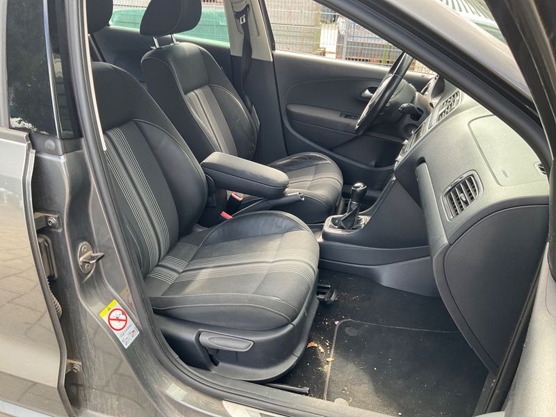 Volkswagen Polo 1.2 TSI Match BlueMotion Tech 2012 – снимка 3