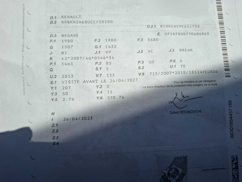 Renault Megane 1.5 BLUE dCi Techno — zdjęcie 15