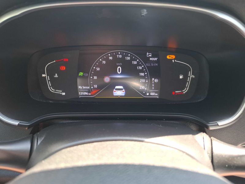 Renault Megane 1.5 BLUE dCi Techno — zdjęcie 12