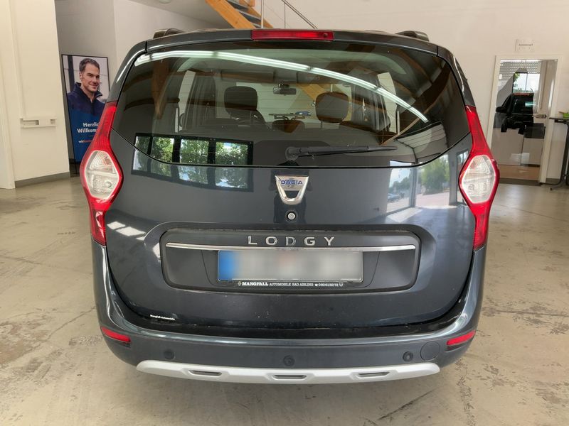 Dacia Lodgy 1.6 SCe Stepway — zdjęcie 5