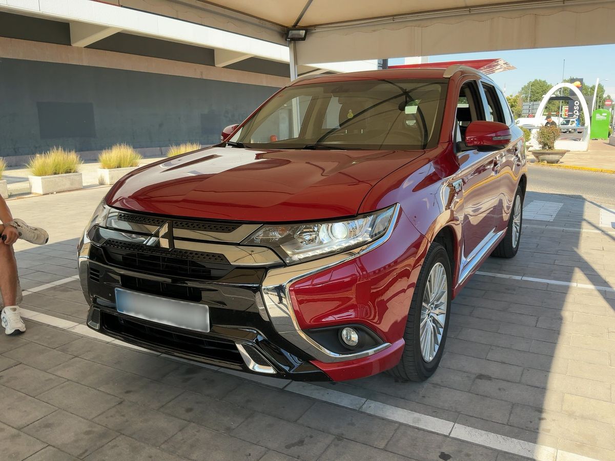 Mitsubishi Outlander 2018