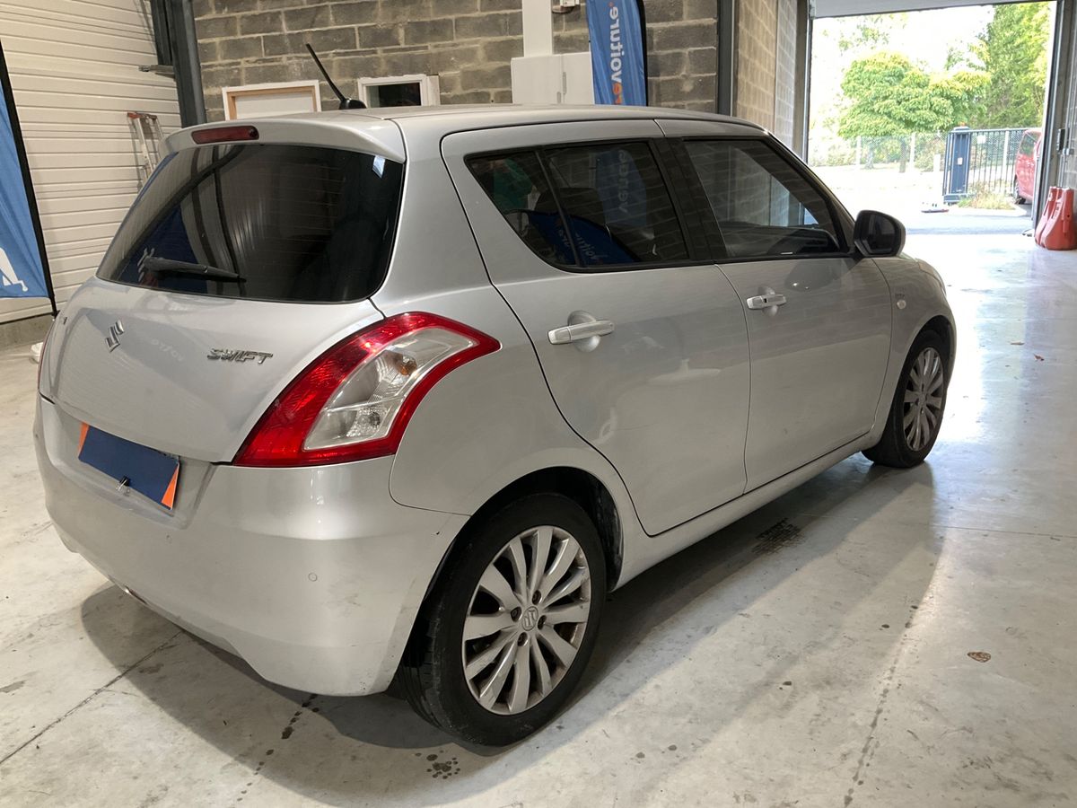 Suzuki Swift 1.3 DDiS GLX