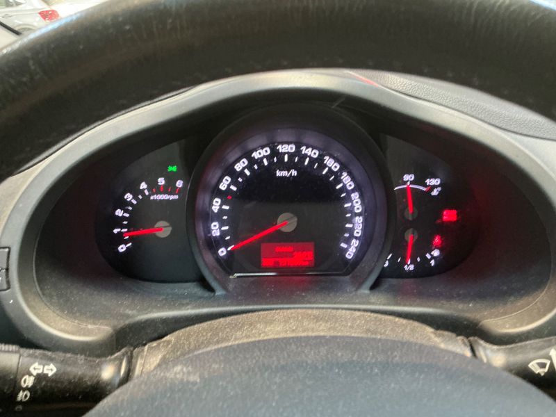 Kia Sportage 1.7 CRDi Active 2WD — zdjęcie 13