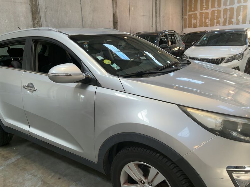 Kia Sportage 1.7 CRDi Active 2WD — zdjęcie 8