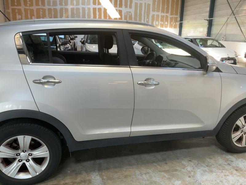 Kia Sportage 1.7 CRDi Active 2WD — zdjęcie 7