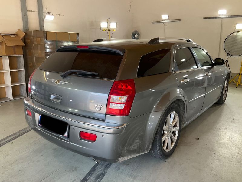 Chrysler 300 C 3.0 CRD — zdjęcie 2