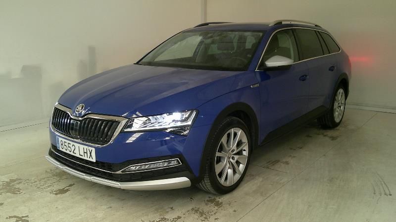 Skoda Superb 2.0 TDI Scout 4x4