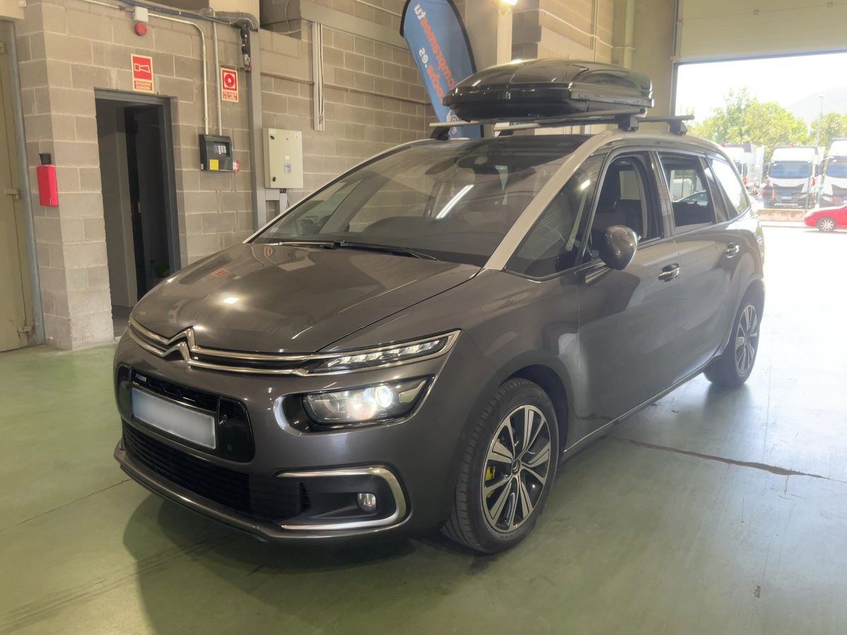 Citroen C4 2017 — photo 1