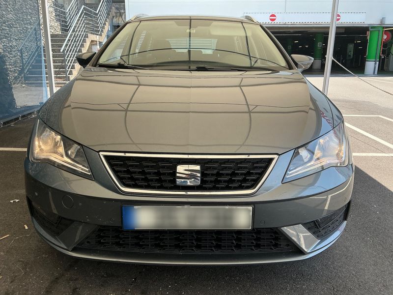 Seat Leon 1.6 TDI Style — zdjęcie 9