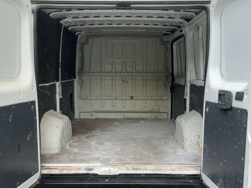 Fiat Ducato 2.2 JTD 100 — zdjęcie 10