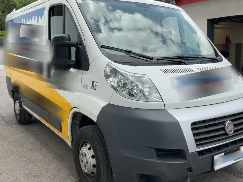 Fiat Ducato 2.2 JTD 100 — zdjęcie 8